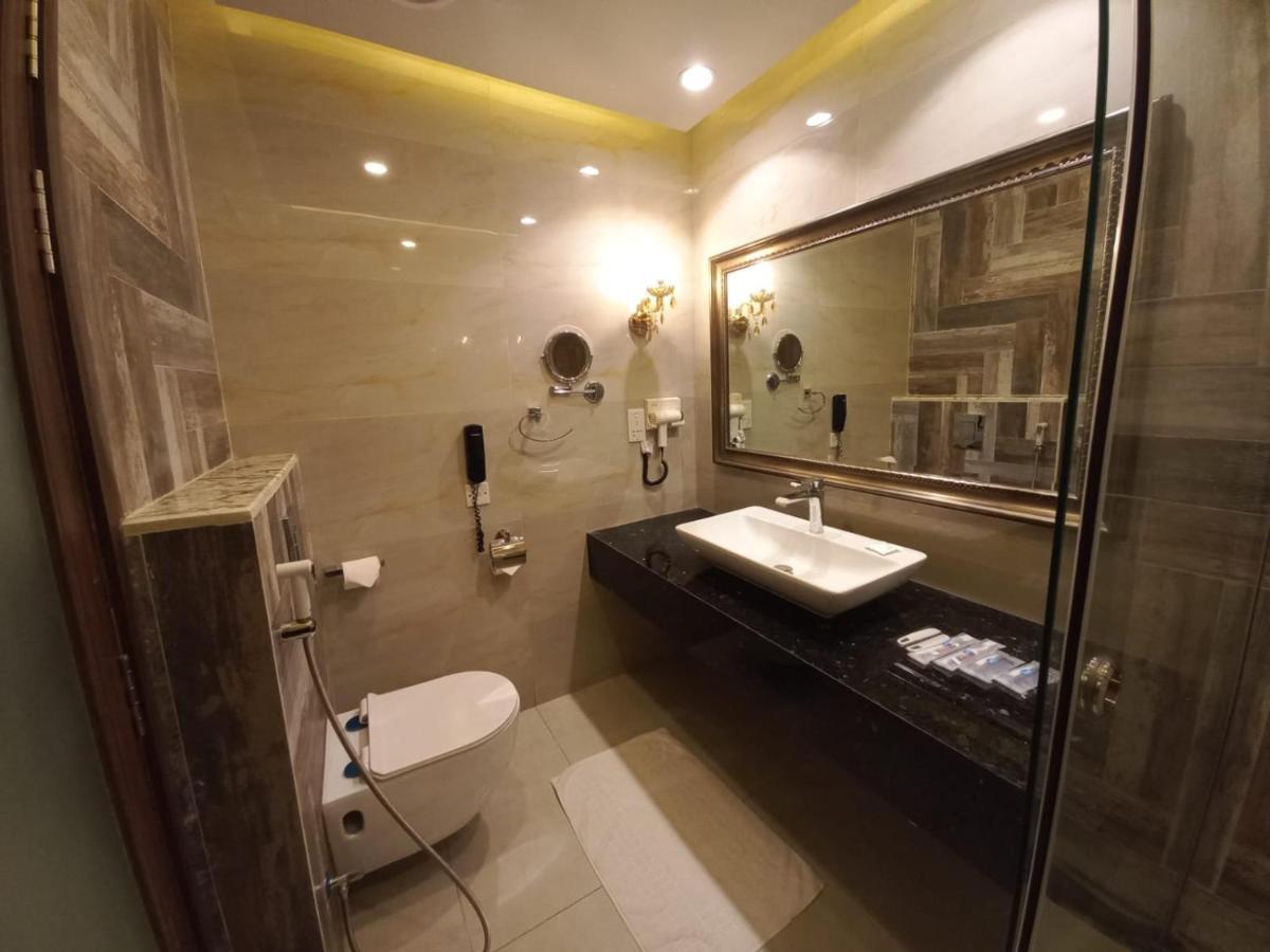 Ifq Hotel & Resort Исламабад Екстериор снимка