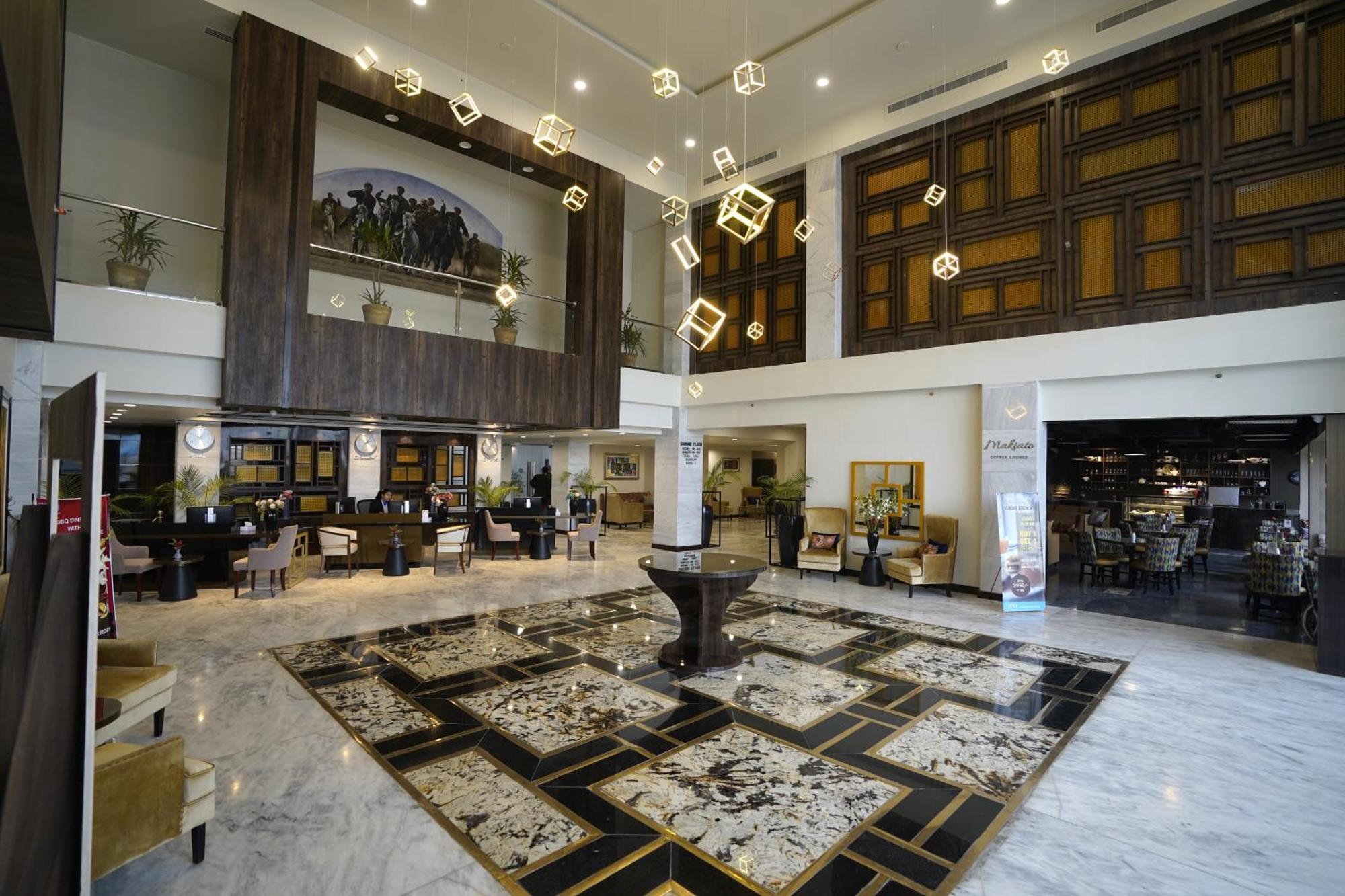 Ifq Hotel & Resort Исламабад Екстериор снимка