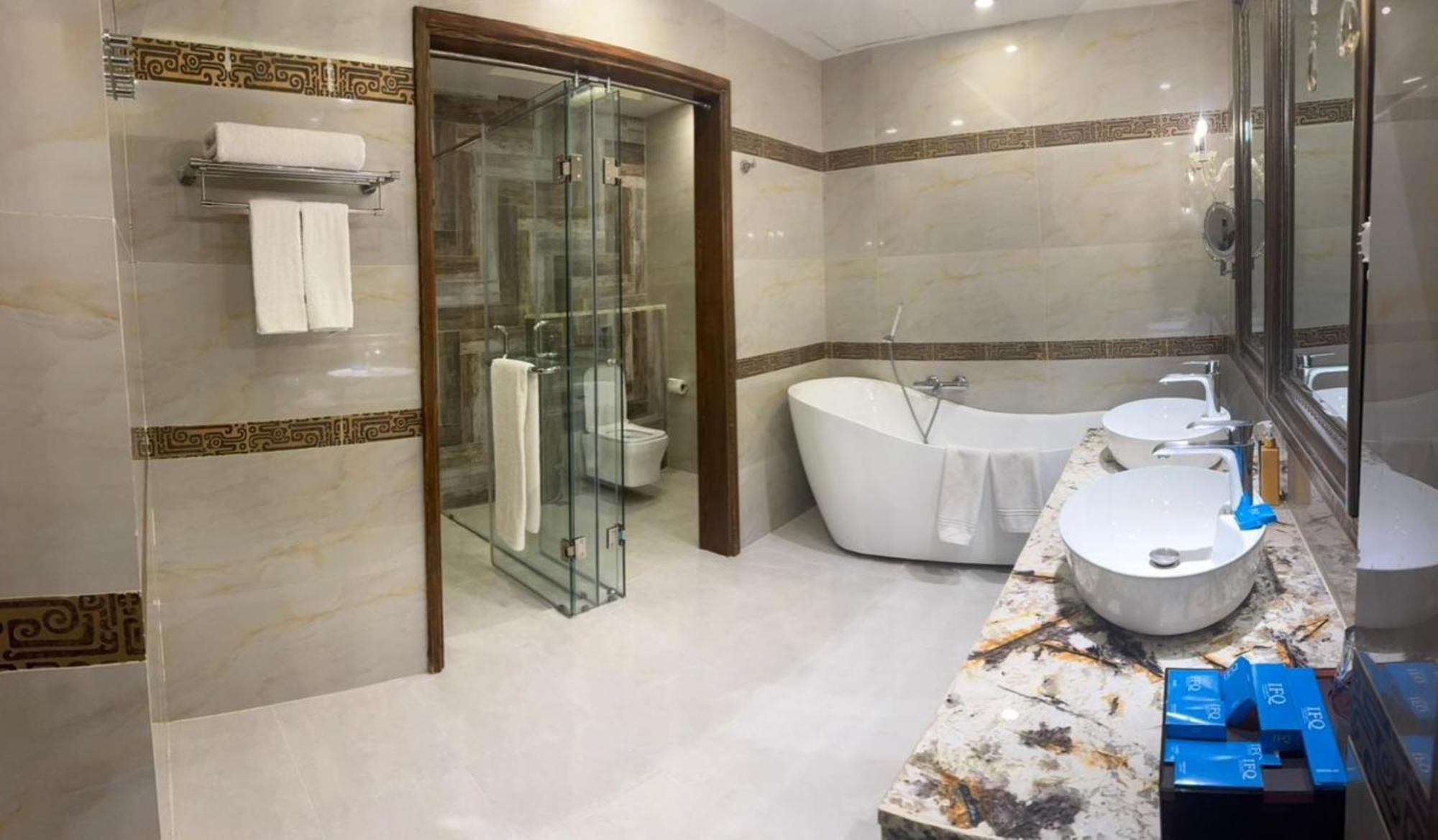 Ifq Hotel & Resort Исламабад Екстериор снимка