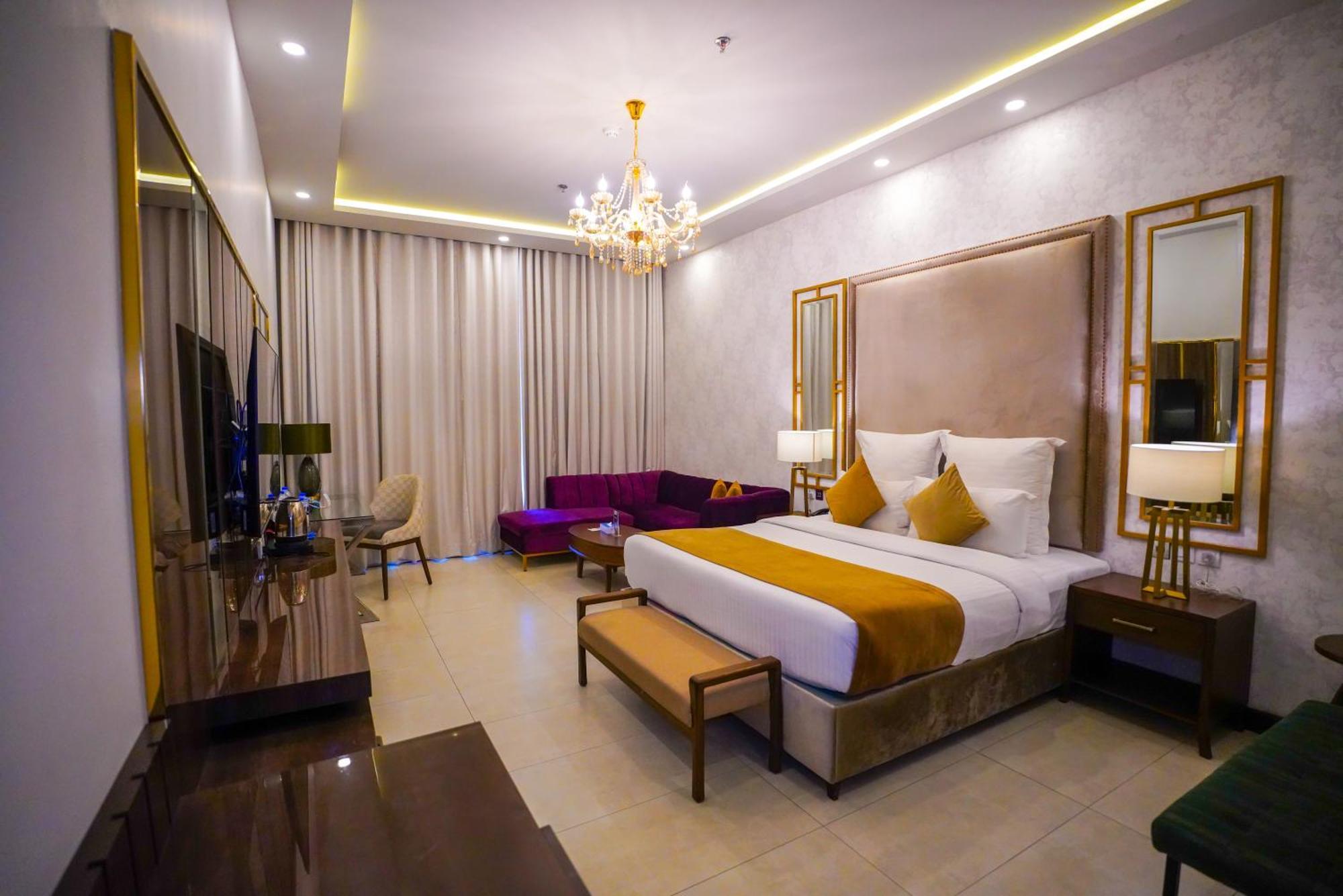 Ifq Hotel & Resort Исламабад Екстериор снимка