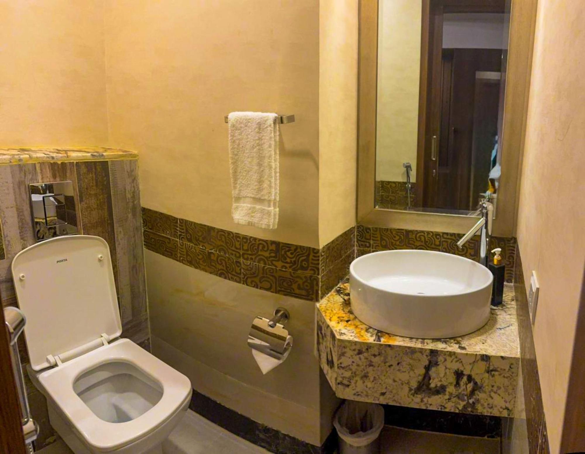 Ifq Hotel & Resort Исламабад Екстериор снимка